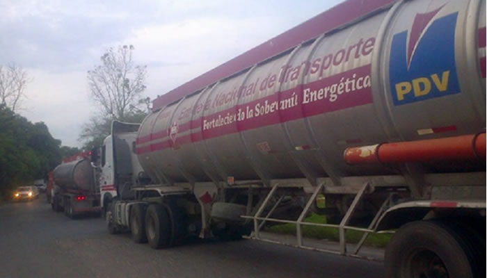 Denuncia de Irregularidades en el Transporte de Combustible en Táchira